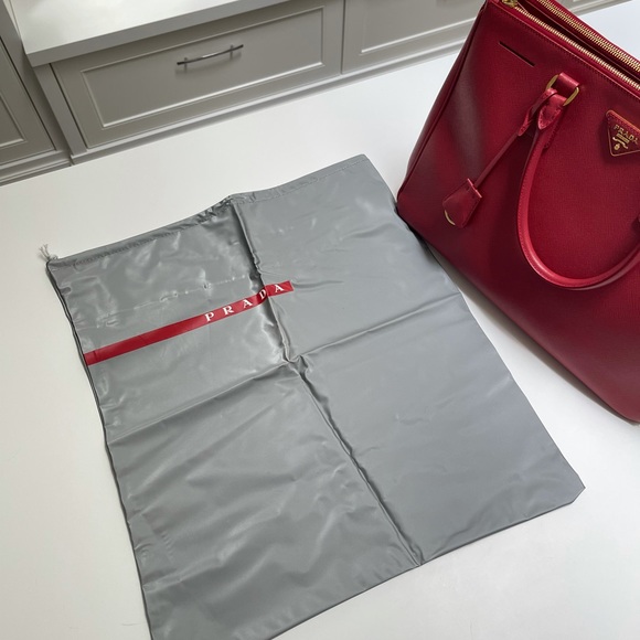 Prada Galleria Saffiano leather extra large bag - Picture 2 of 11